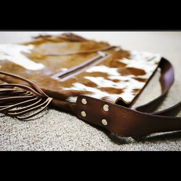 Leather in Cowhide purse with castles - Picture 5 of 9